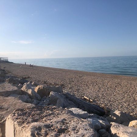 Beach Appartament Marina di Montemarciano Kültér fotó